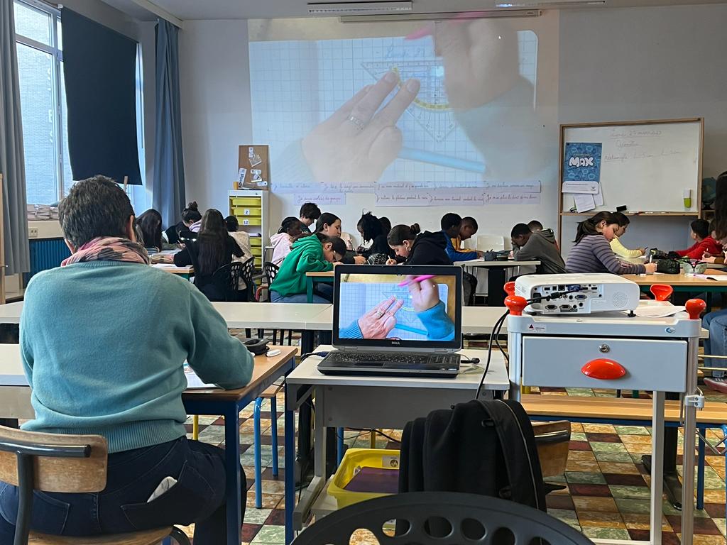 utilizarea camerei de documente